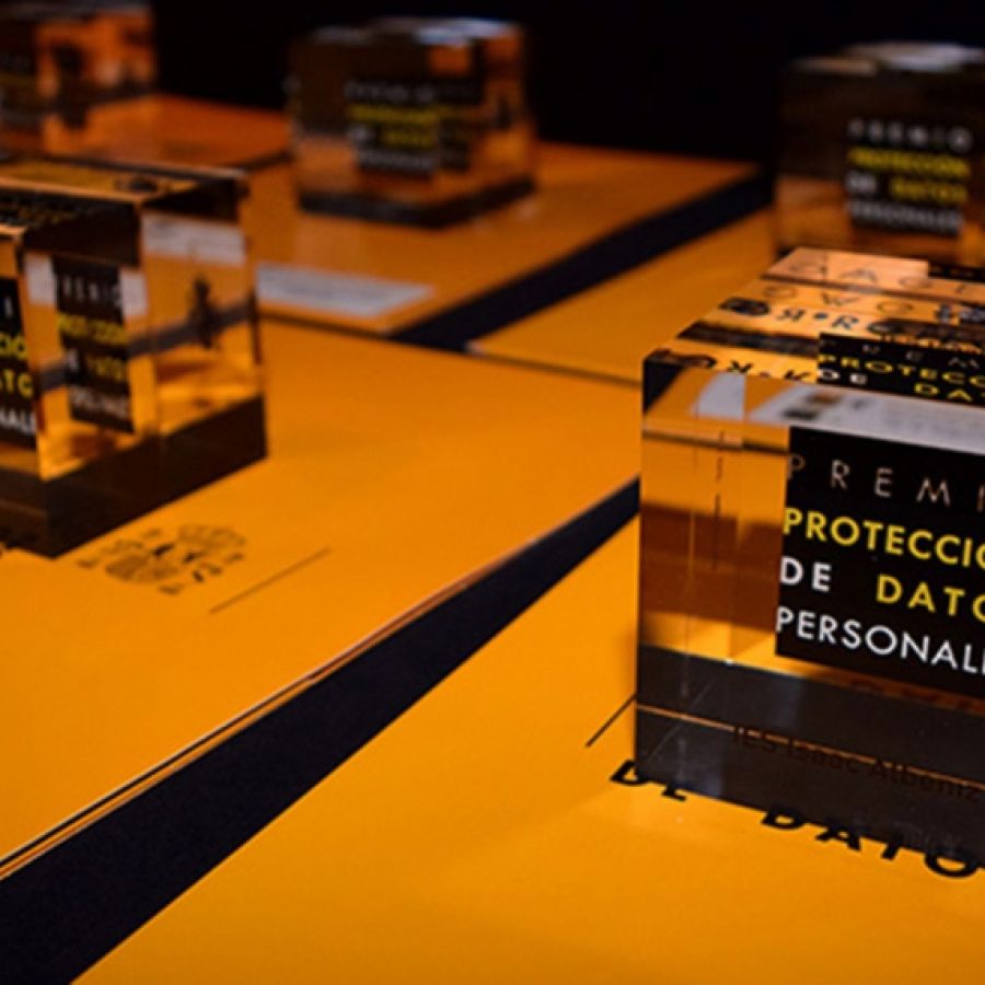 Solicitud de ejercicio de derechos de Protección de Datos